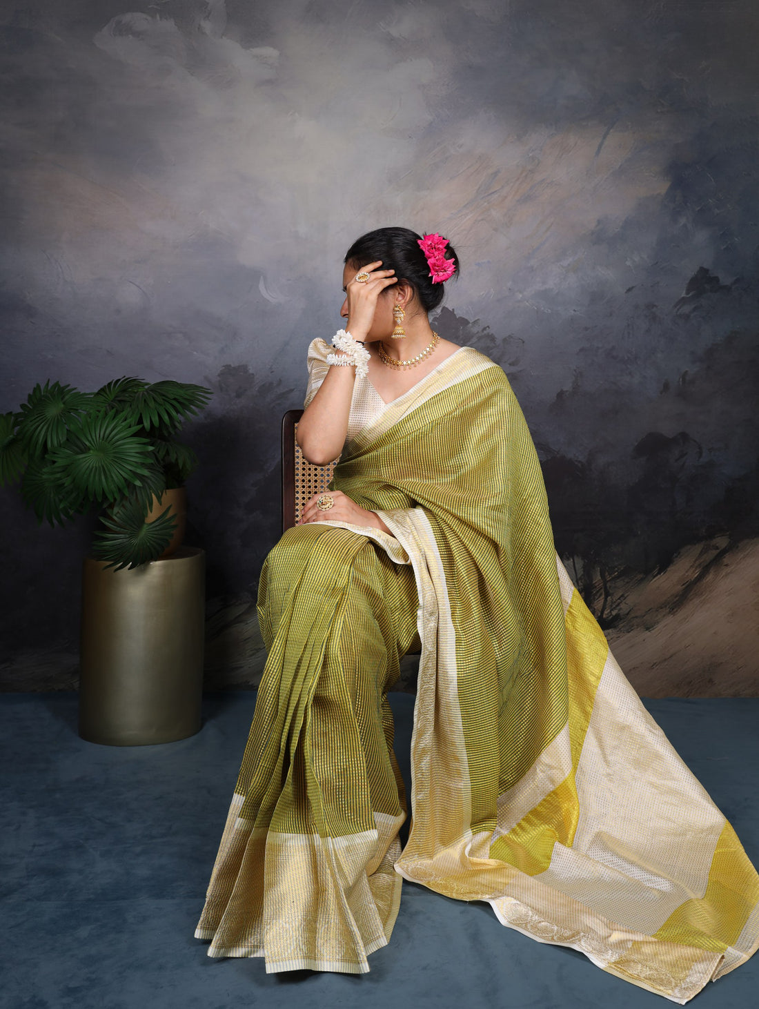 Green Zari Aesthetic Soft Chex Weaving Saree